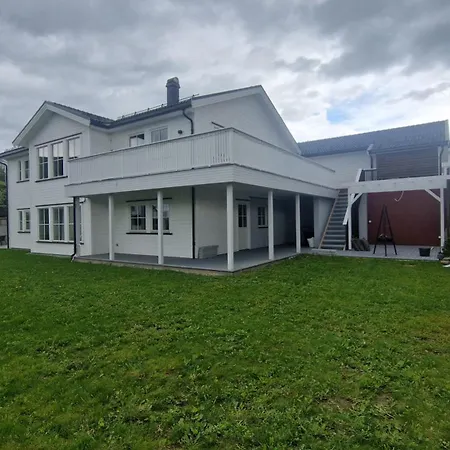 Modum Villa *